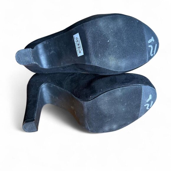 Torrid Platform Pumps Black Size 7.5 - Faux Suede Black (WW) - Picture 7 of 8
